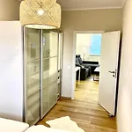 Zentrumsnahe Leipzig-Apartments, Nahe Ufz Und Bmw Inkl Parkplatz Und Fahrraeder