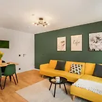 Levax Living - Cozy - Clarapark - Citynah