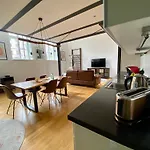 Cityloft Gold - Zentrum / 105Qm / Inkl. Parkplatz / Netflix