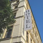 Hotel Arena City