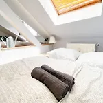 Schoene Ferienwohnung Mit Blick Ueber Stadtwald