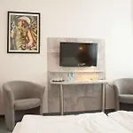 Hotel Adagio