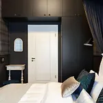 Cora Apartments