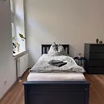 City Apartment- Neuschoenefeld