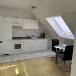 Kuschelige Dachgeschosswohnung Am Clarapark