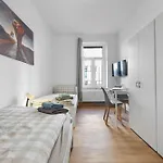 Lea Apartments 4 Raeume 2 Duschen 2 Kuechen