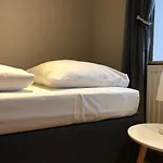 Leipzig-Suites - City Hostel
