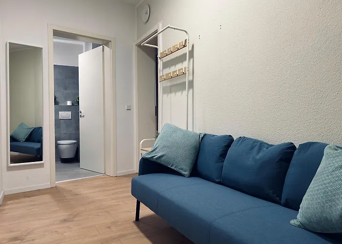 2 Schlafzimmer-Balkon-Kueche-Parkplatz-Designerbad