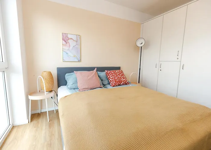 Fullhouse - Leipzig - K28 A - Southern City Center
