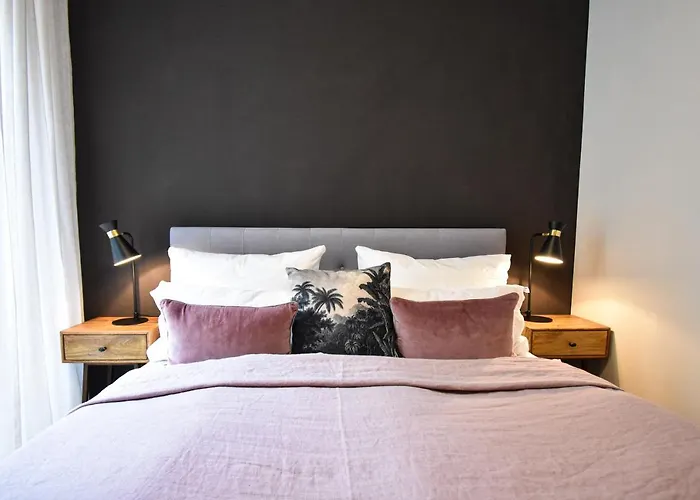 100 qm Luxus Industrial Apartment