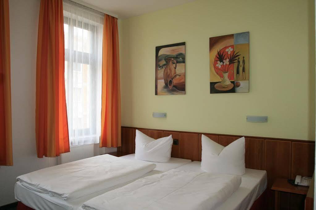 Adagio Hotel