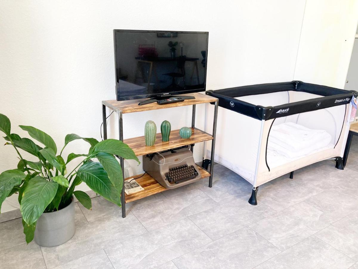 2 Ferienwohnung In Zentraler Lage Inkl Wlan & Netflix Appartement *