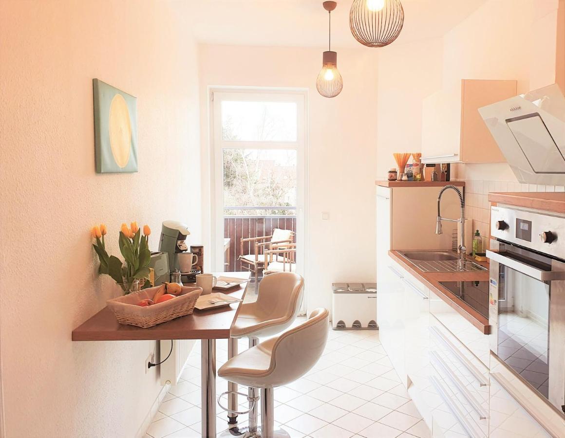 Appartement Stilvolles Mit 2 Schlafzimmern & Balkon - Nahe Flughafen, Porsche Und Messe Leipzig