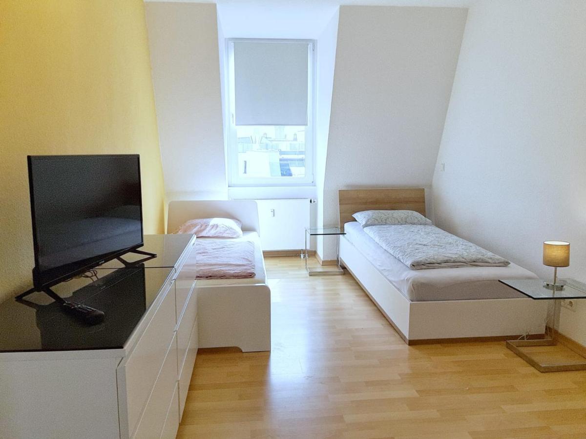 Lea Luxus-3-raum-wohnung Mit Tiefgarage Appartement *
