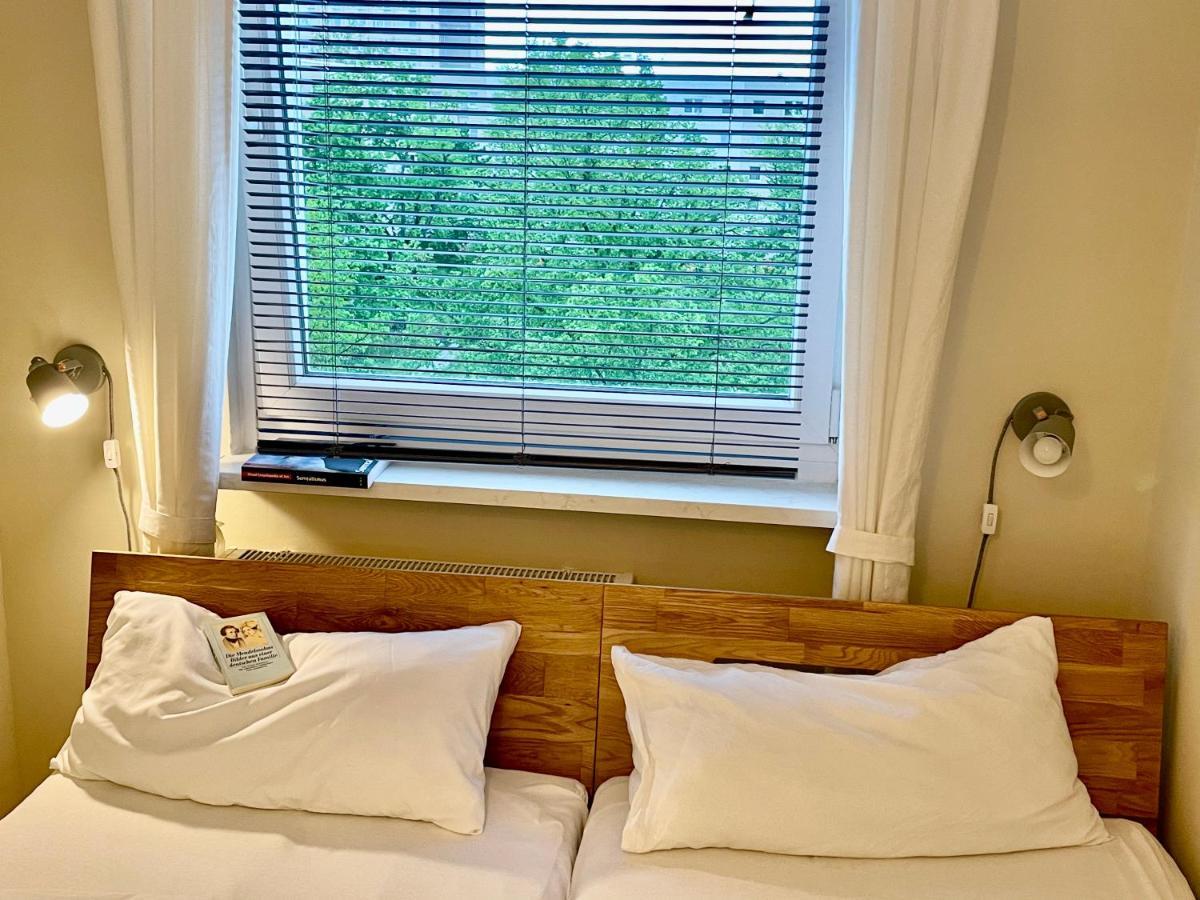 Zentrumsnahe Leipzig-Apartments, Nahe Ufz Und Bmw Inkl Parkplatz Und Fahrraeder Appartement Leipzig