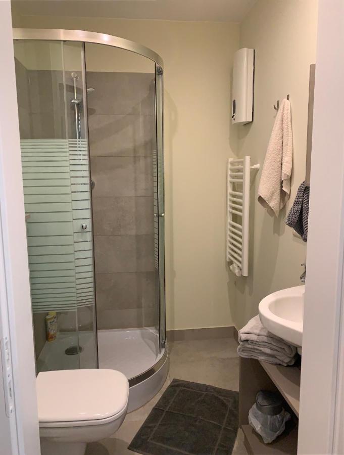 Senfbude - Wunderschoene Fuer 4 Personen Mit Terrasse & Stellplatz Leipzig