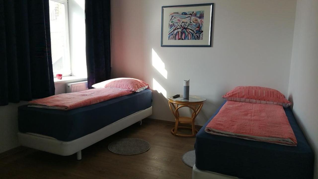 Enjoy Your With Dkn - Mon-sun - Late Night Check-in - Multilanguage - Near Railway Station - Witamy Serdecznie Appartement