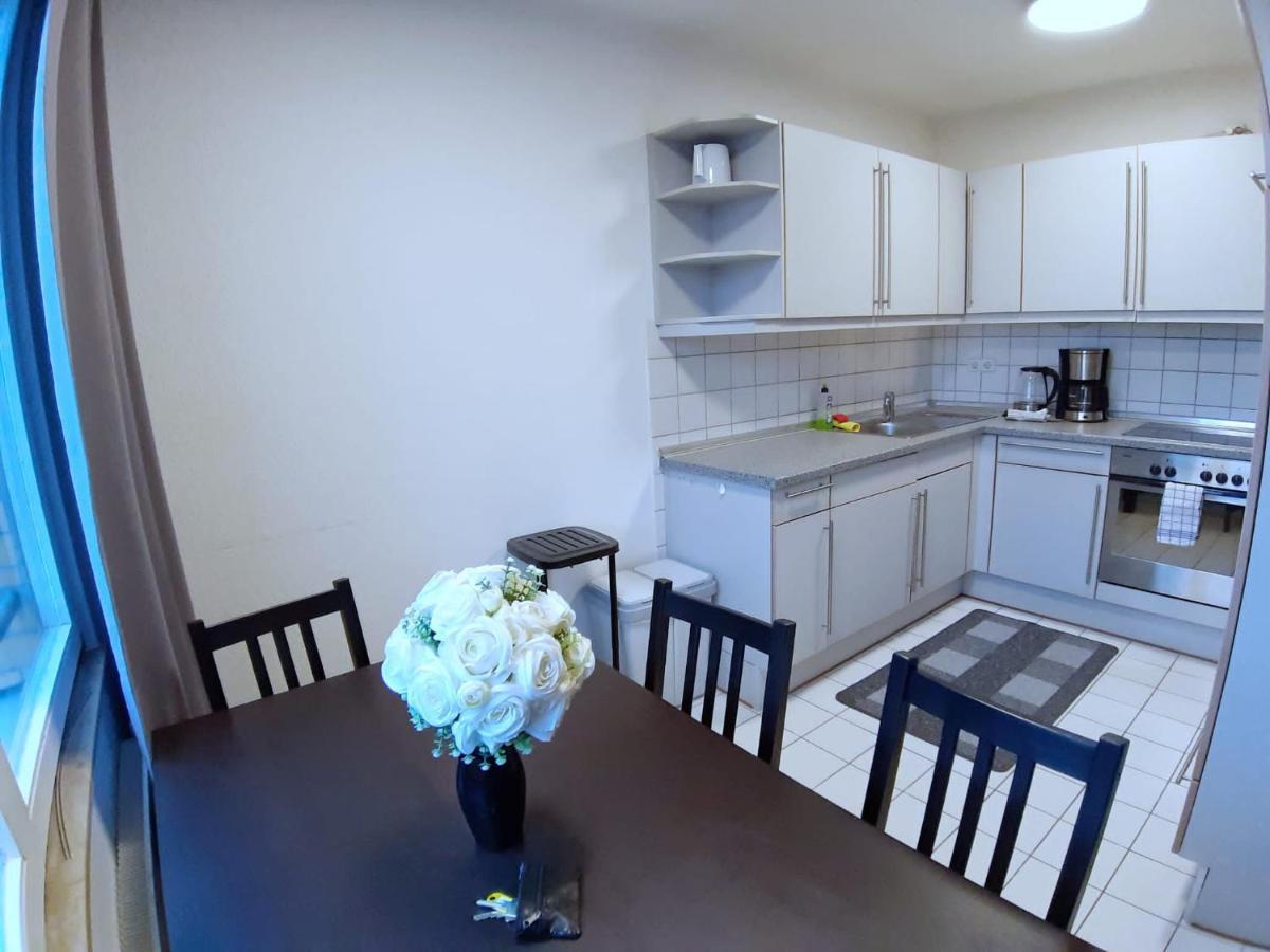 Lea-apartment, 2 Raum, Balkon Tg Zentral Am Park Appartement