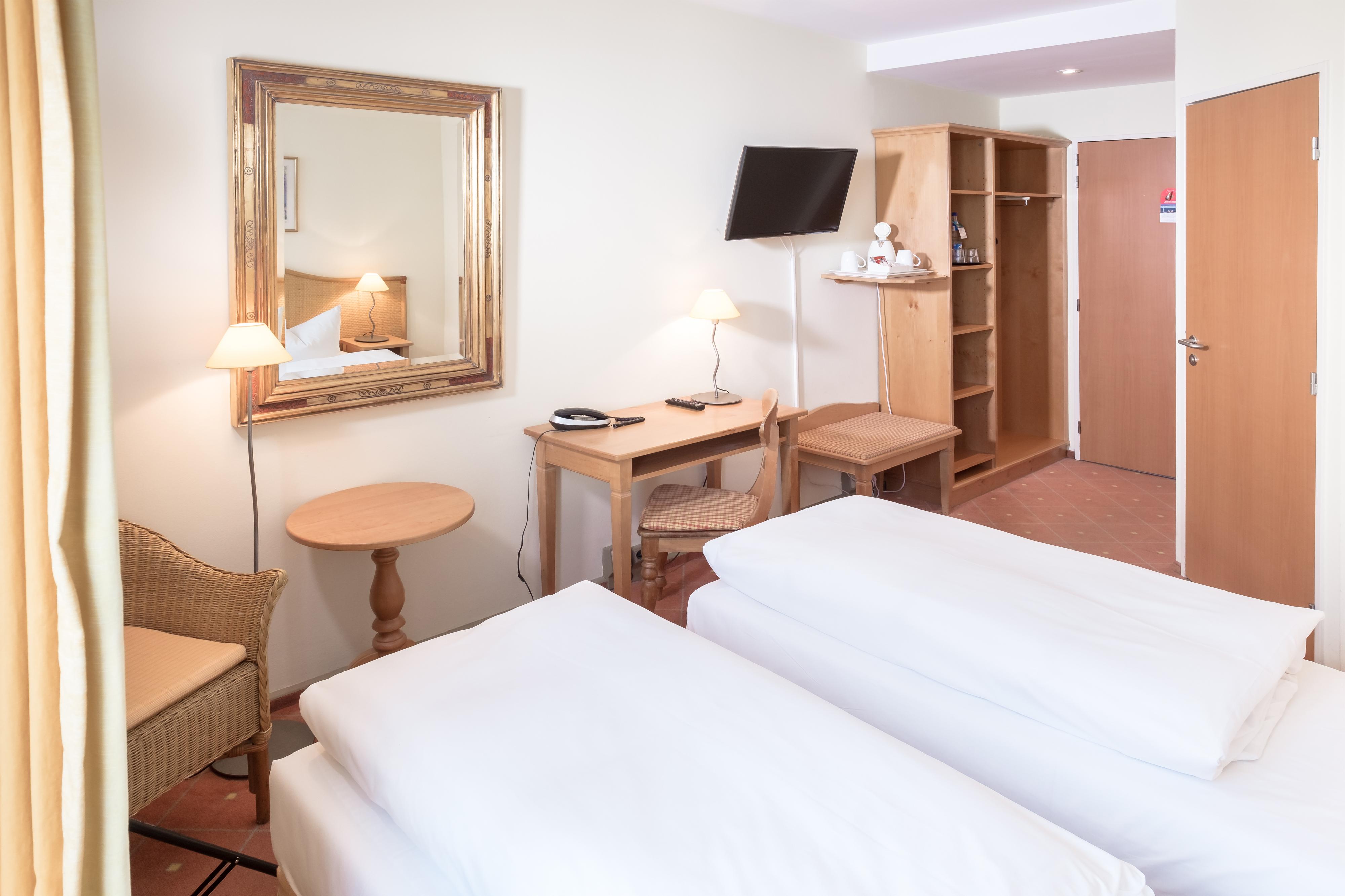 Hotel Nord By Campanile 3*