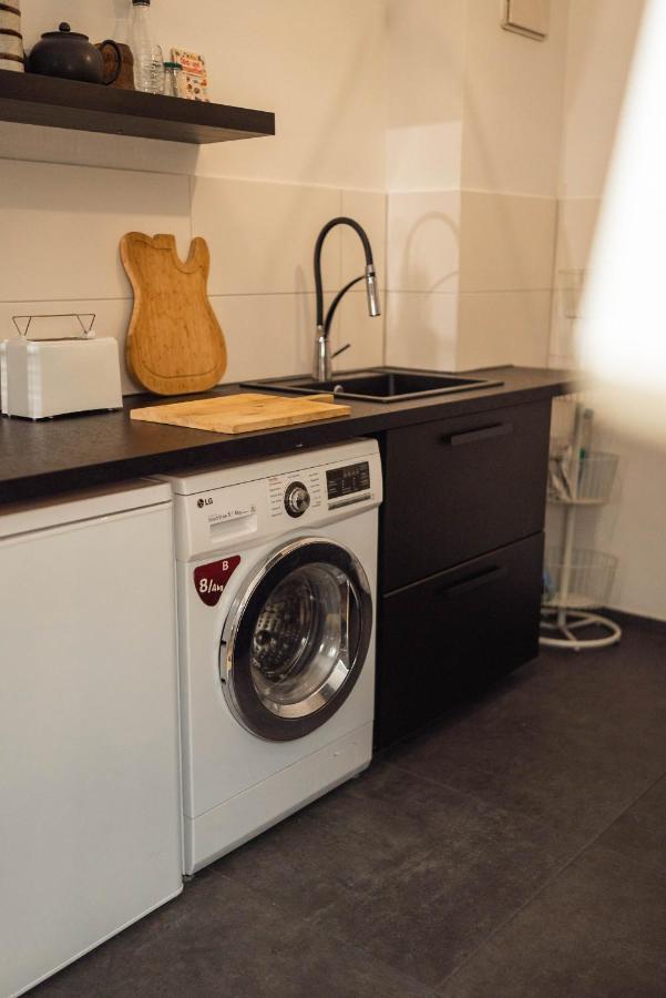 Appartement Ruhiges Mit Grossem Balkon Und Stellplatz Leipzig