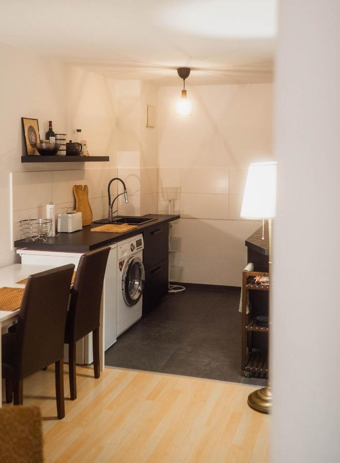 Appartement Ruhiges Mit Grossem Balkon Und Stellplatz *