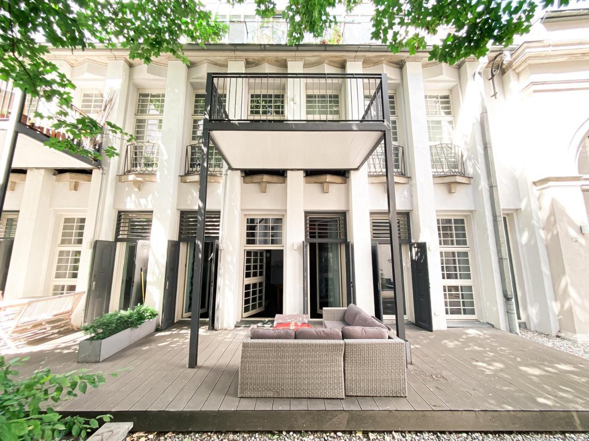 Apartment Designer Loft-ferienwohnung Im Zentrum Mit Tiefgaragen-parkplatz, Waschmaschine Und Privatterrasse Leipzig
