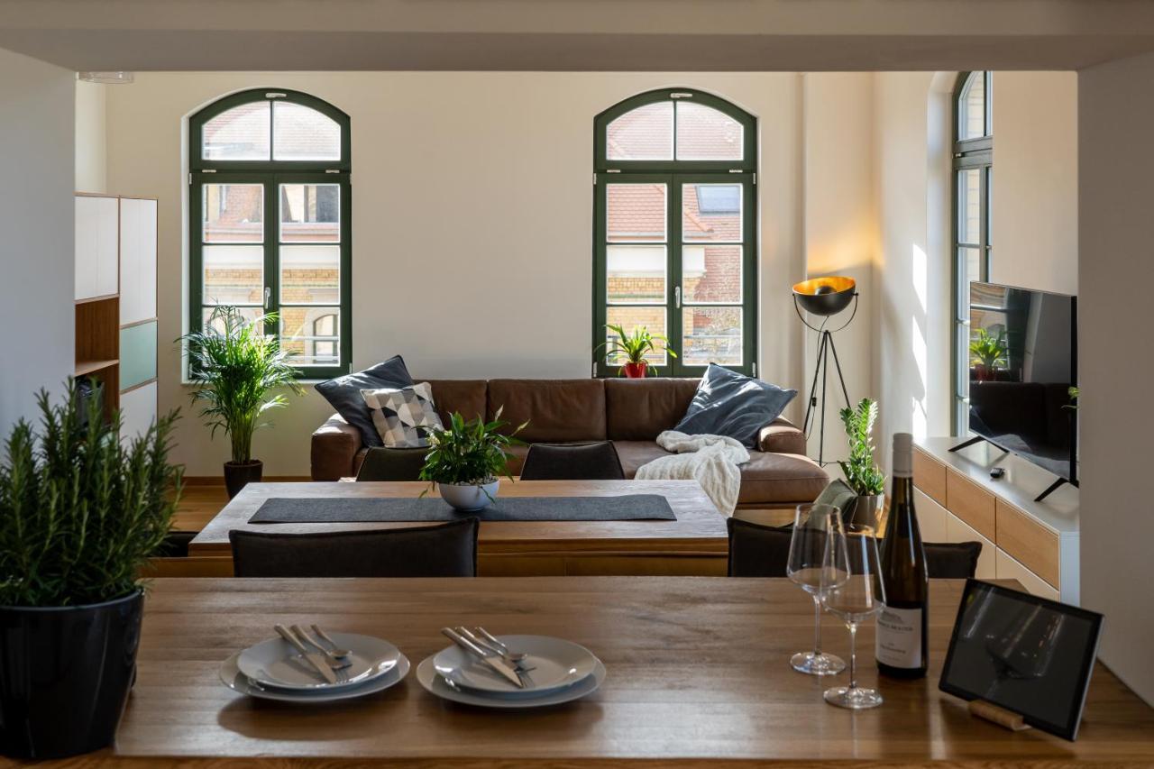 Koenig Residenz Nahe Bmw , Porsche , Dhl Und Messe Appartement