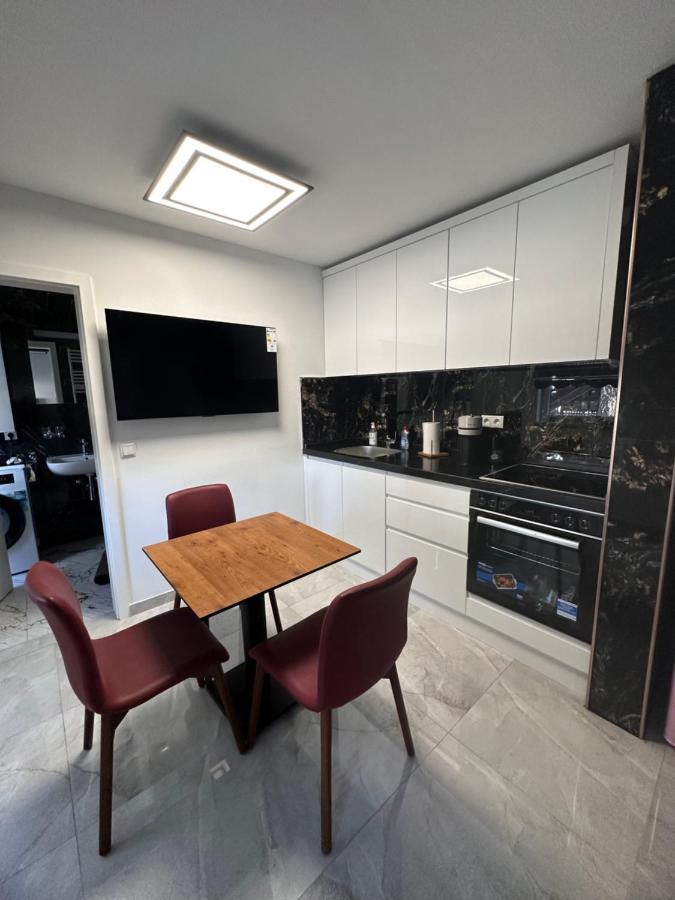 Charmante Ferienwohnung In Thekla Appartement *