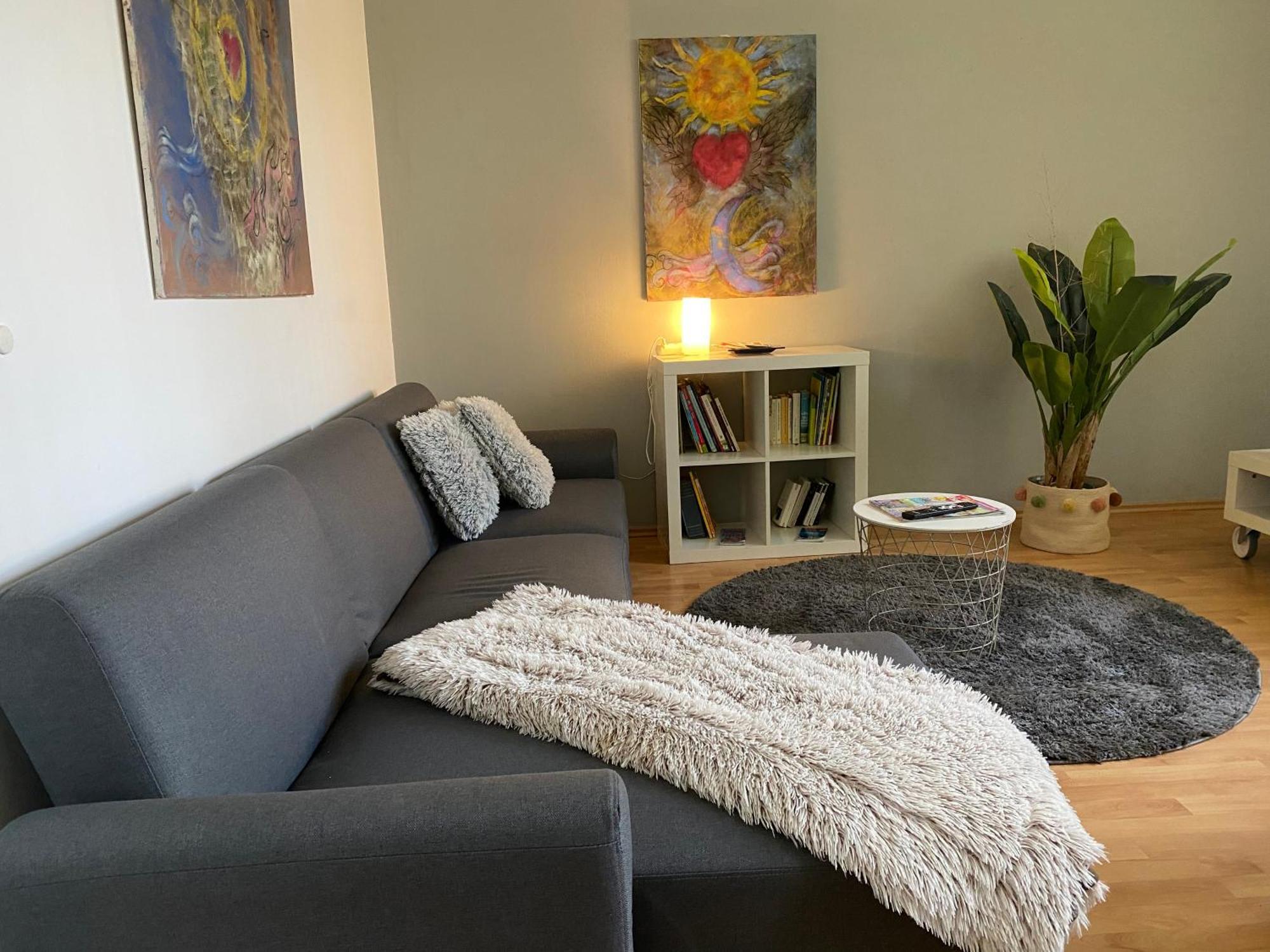 New Zentrum Mit Tiefgarage Appartement *