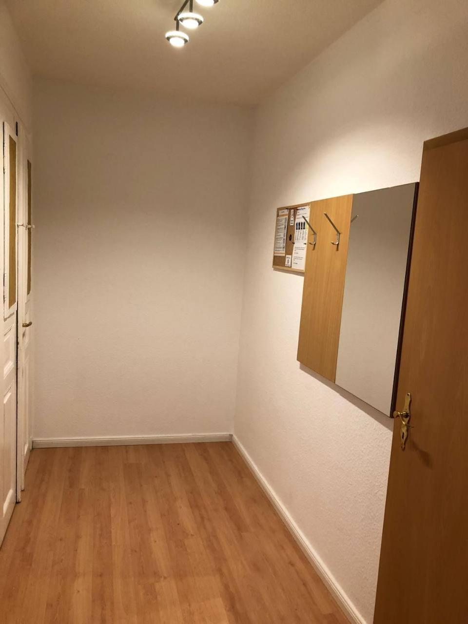 Monteurwohnung In Neuschoenefeld Apartment *