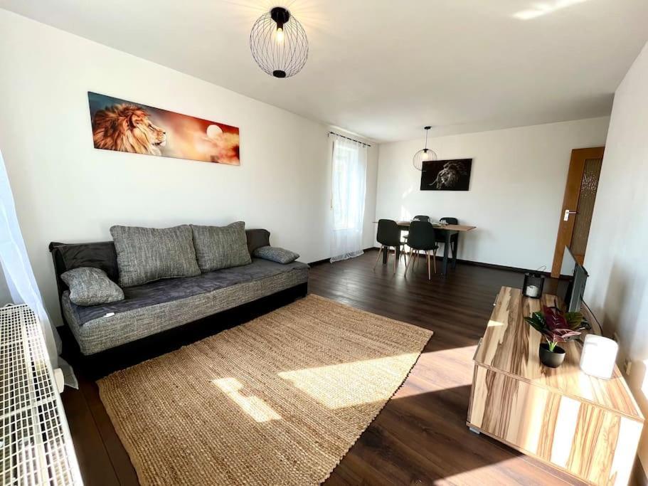Appartement Am Puls Der Stadt, Inkl Tg-stellplatz & Balkon *