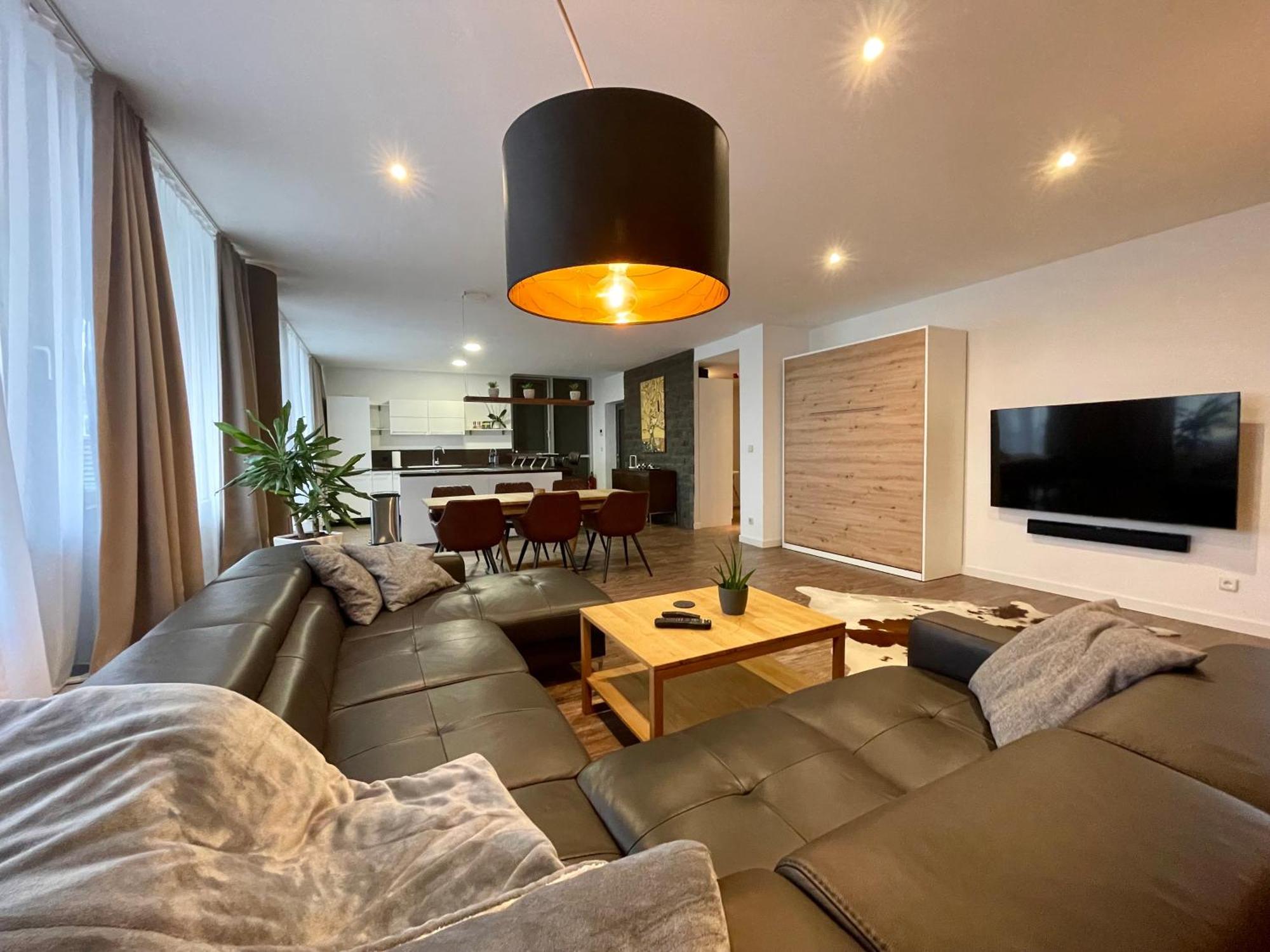 Waldstrassenviertel Loft Terrasse, Redbull Arena Appartement