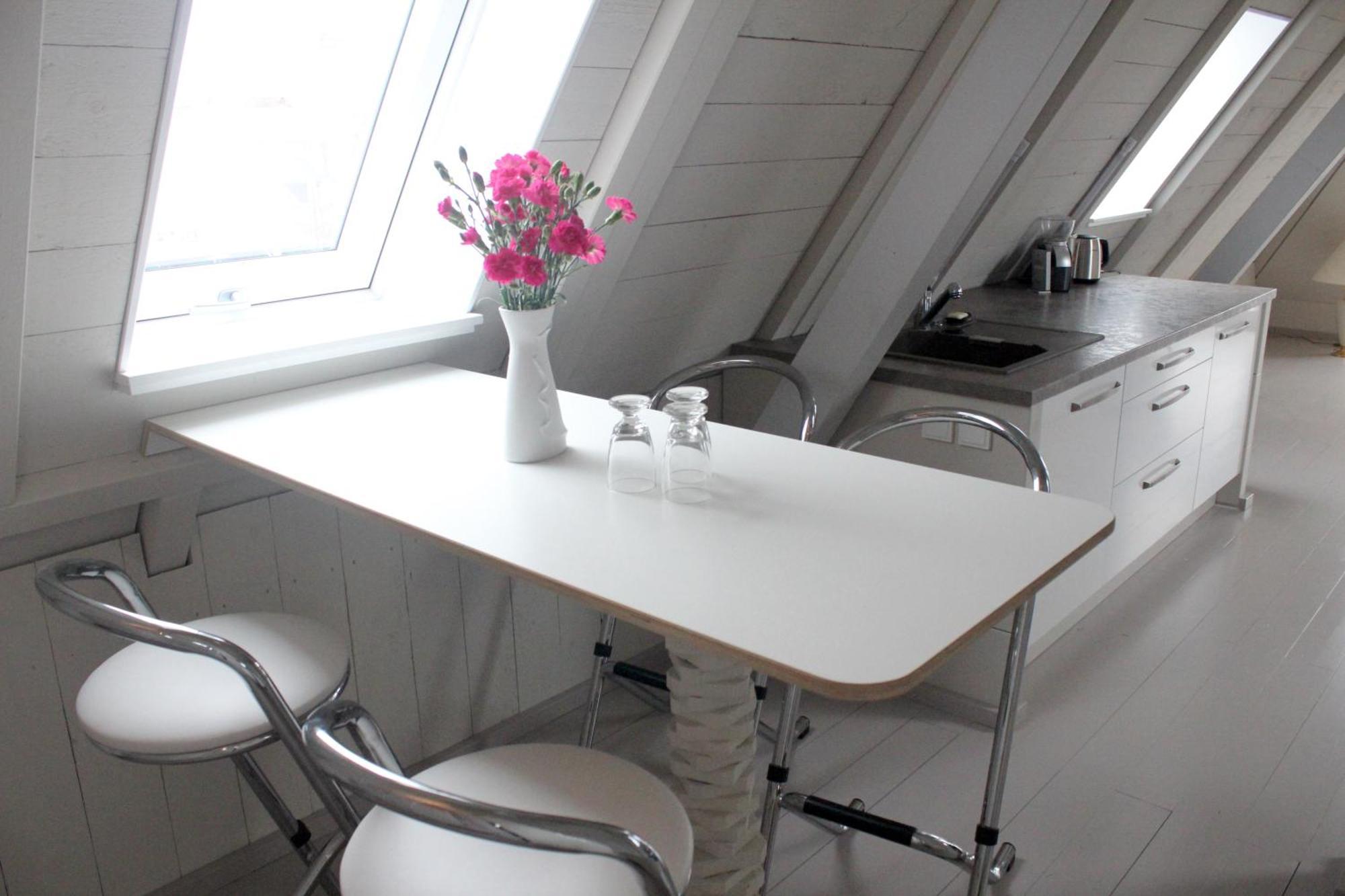 Appartement Kleine Wolke - Dachgeschoss Mit Klimaanlage Und Ausblick Leipzig