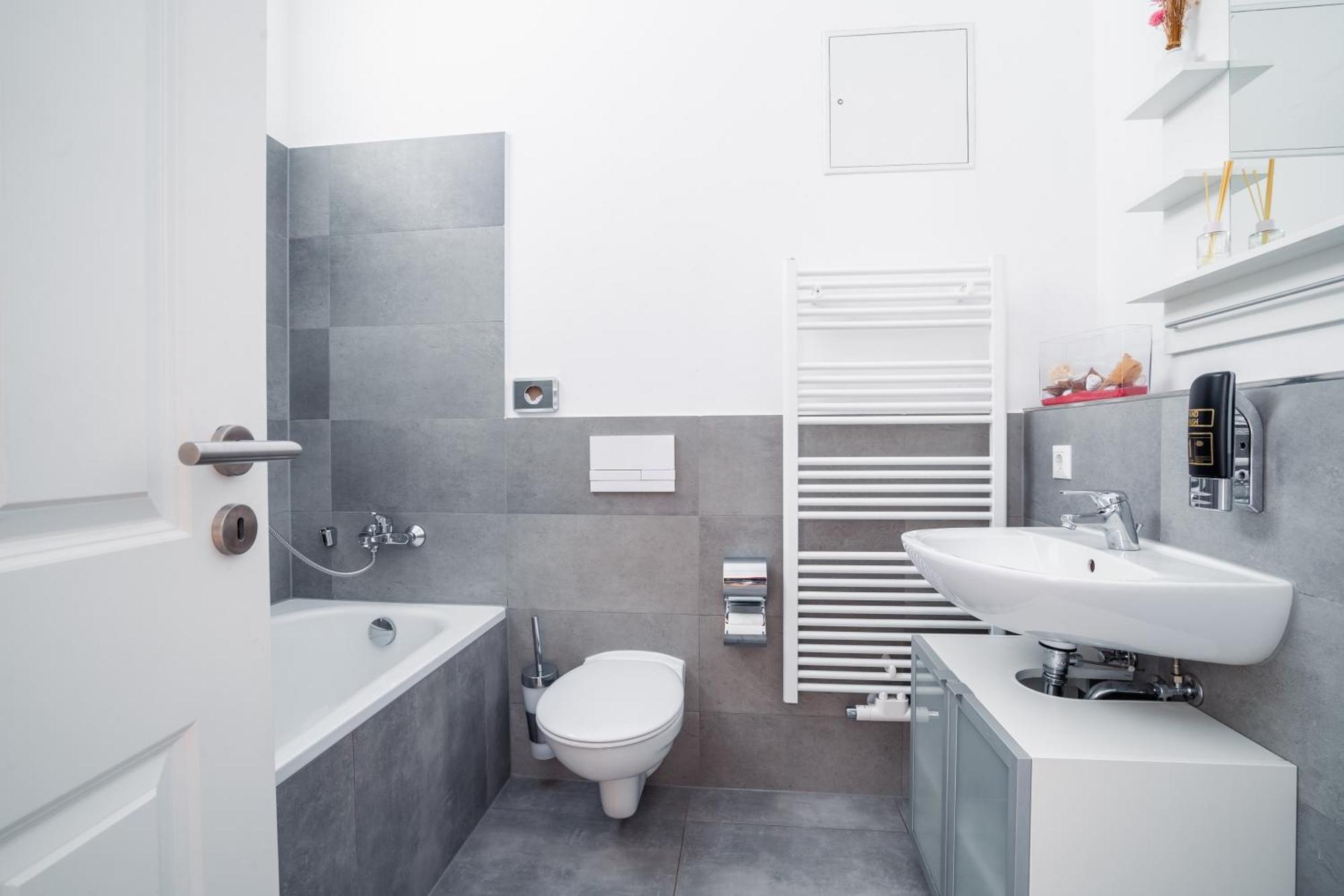 Park - #16, #18&d - Moderne Apartments&suiten Im Zentrum Appartement *