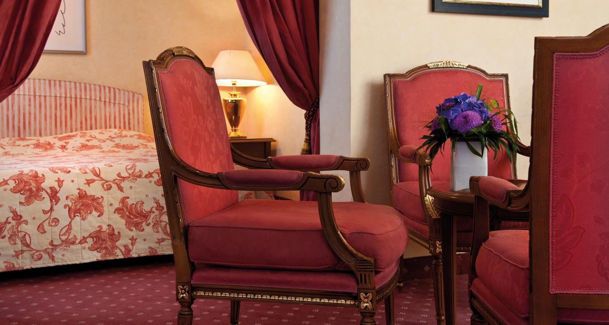 Victor's Residenz-hotel 4*