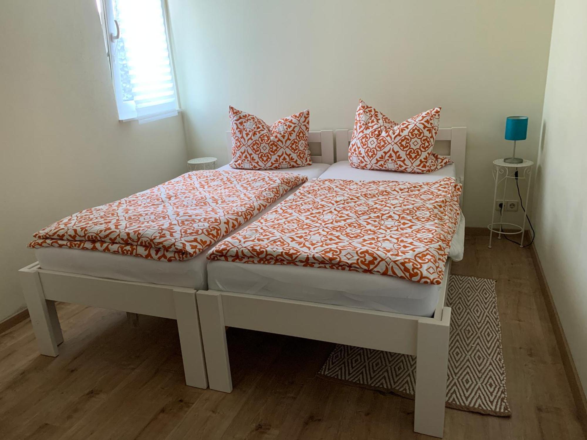 Aparthotel Senfbude - Wunderschoene Fuer 4 Personen Mit Terrasse & Stellplatz