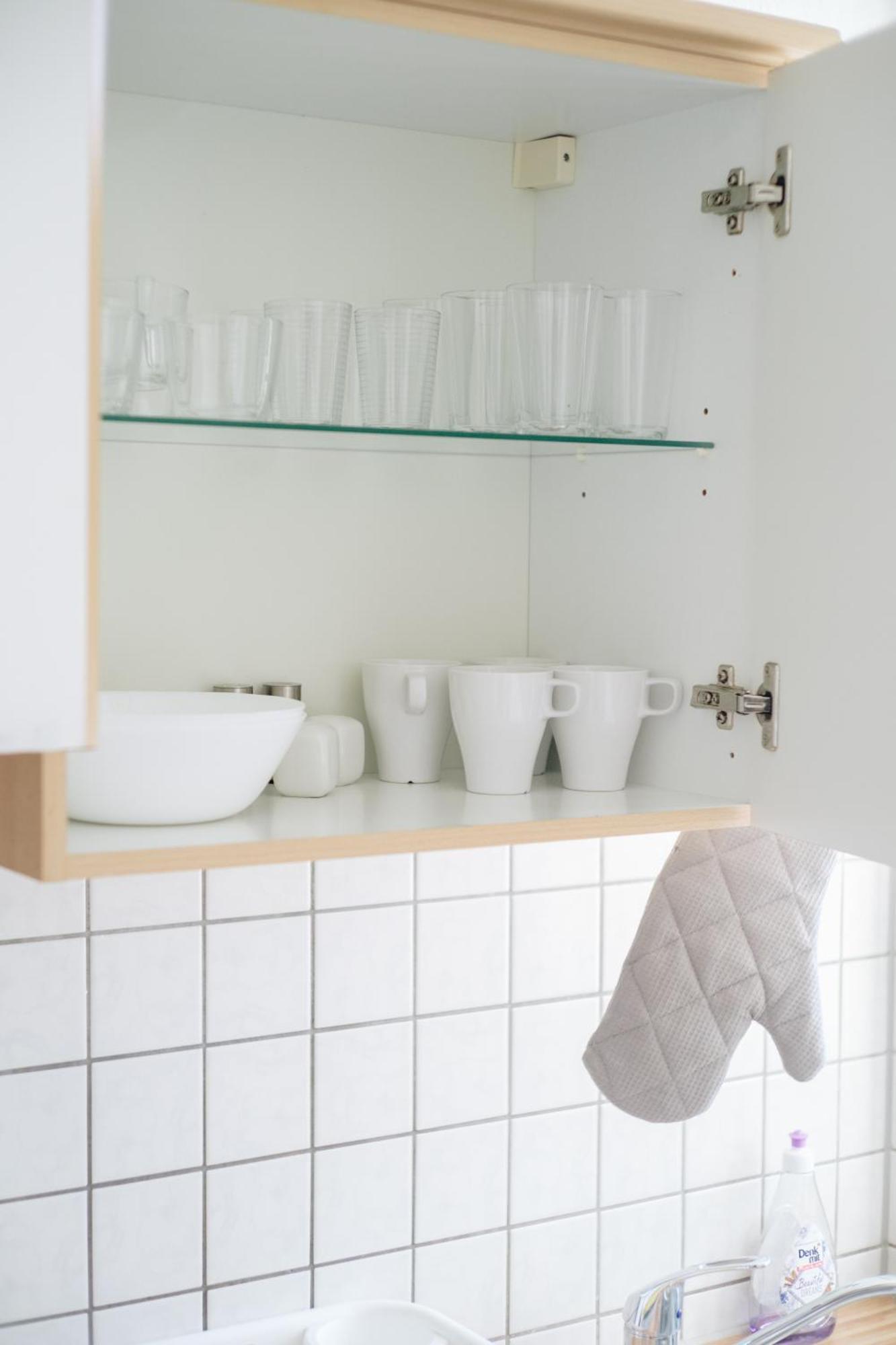 Grosse Zwei Zimmer Mit Balkon Apartment