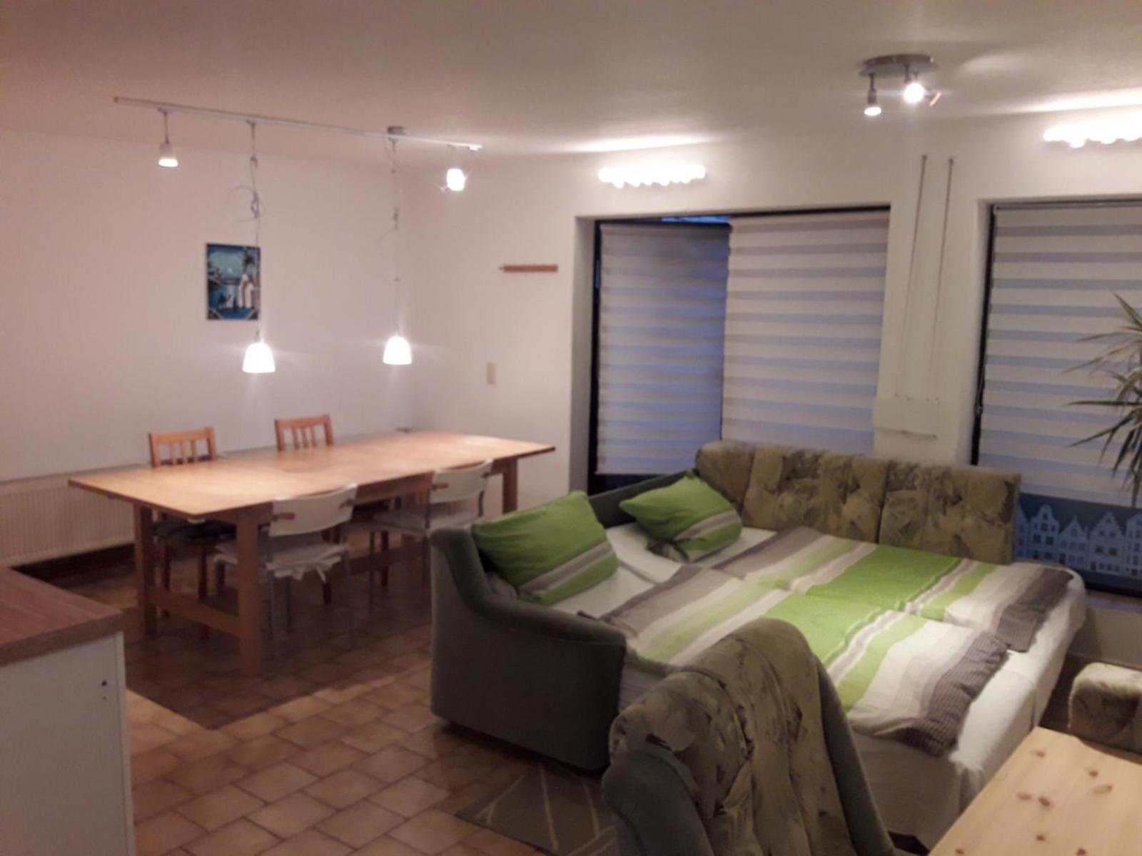 Kleine Am Stadtrand Von Appartement