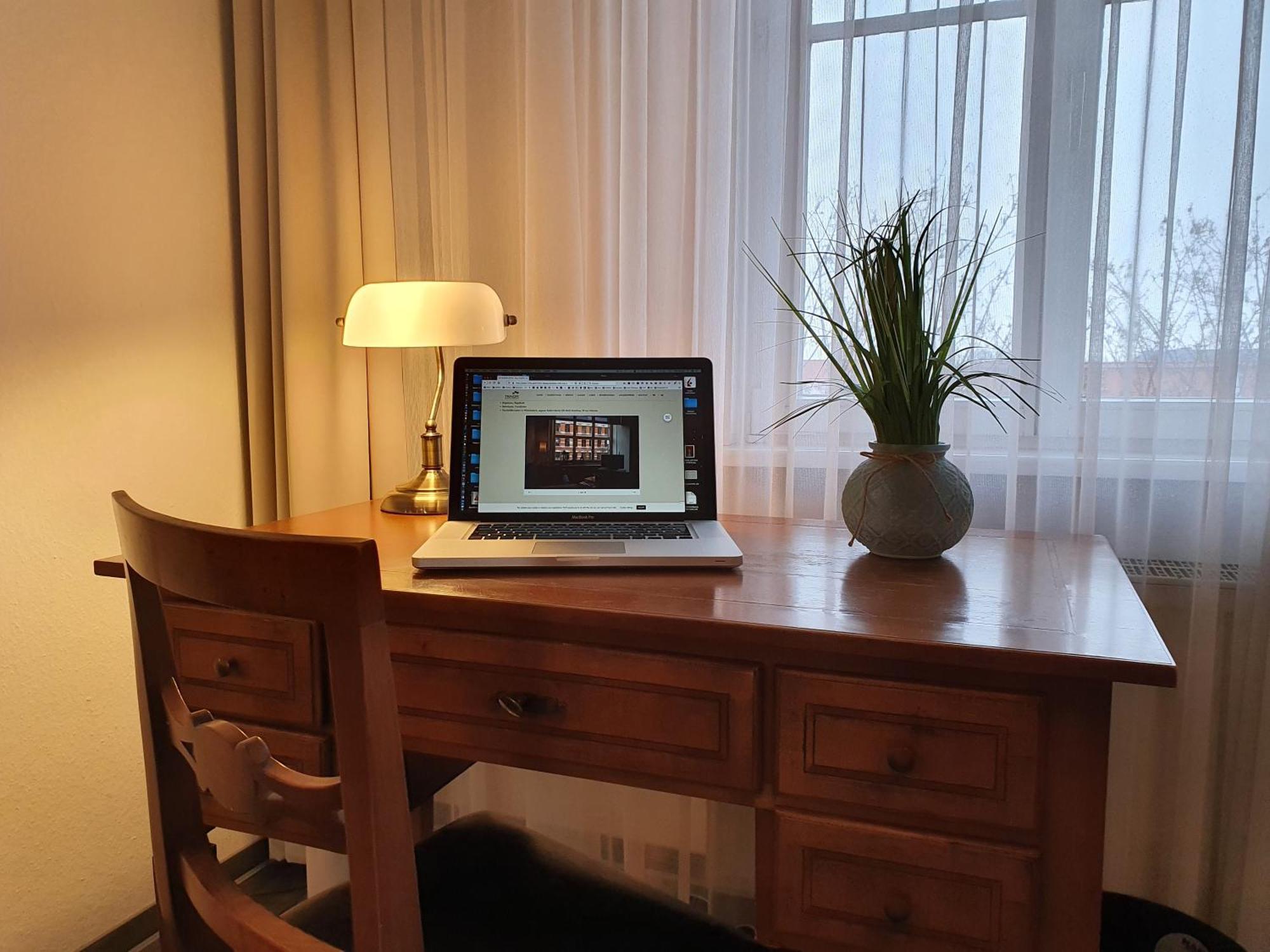 Apartmenthaus Feuerbach * Leipzig