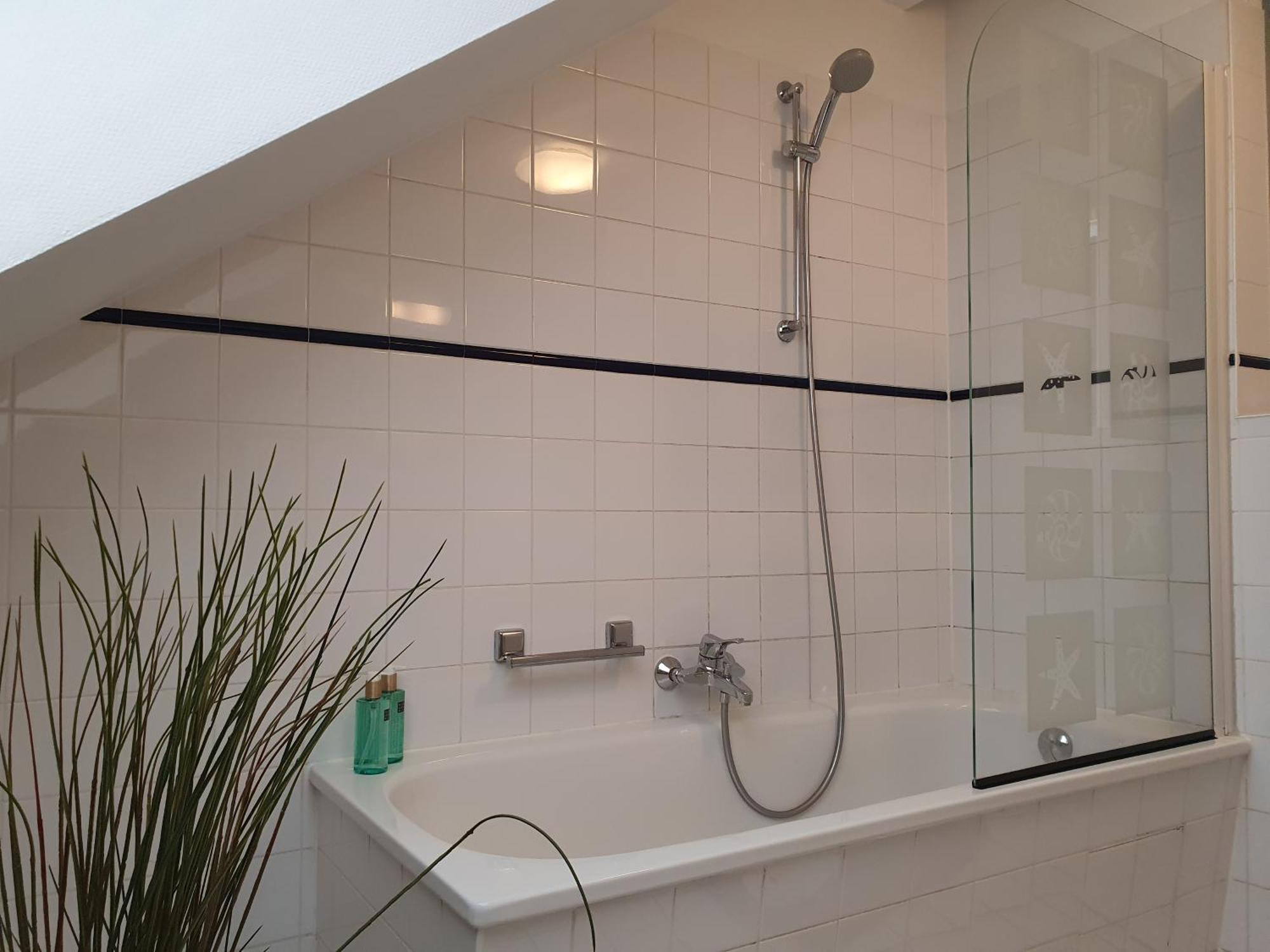 Apartmenthaus Feuerbach * Leipzig