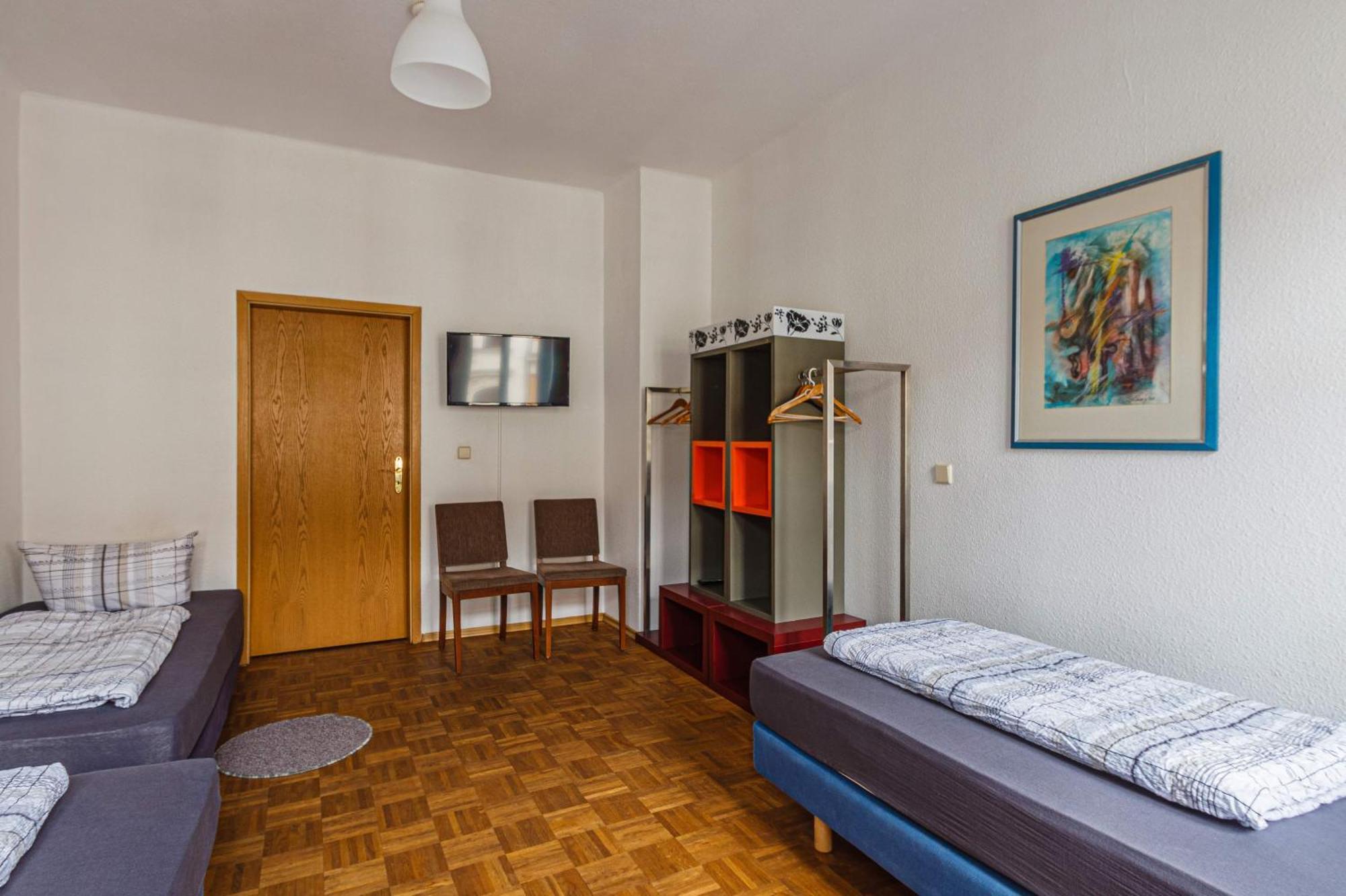 Enjoy Your With Dkn - Mon-sun - Late Night Check-in - Multilanguage - Near Railway Station - Witamy Serdecznie * Leipzig