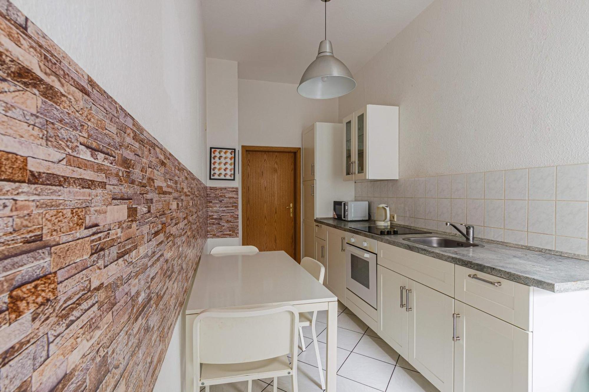 Apartment Enjoy Your With Dkn - Mon-sun - Late Night Check-in - Multilanguage - Near Railway Station - Witamy Serdecznie Leipzig