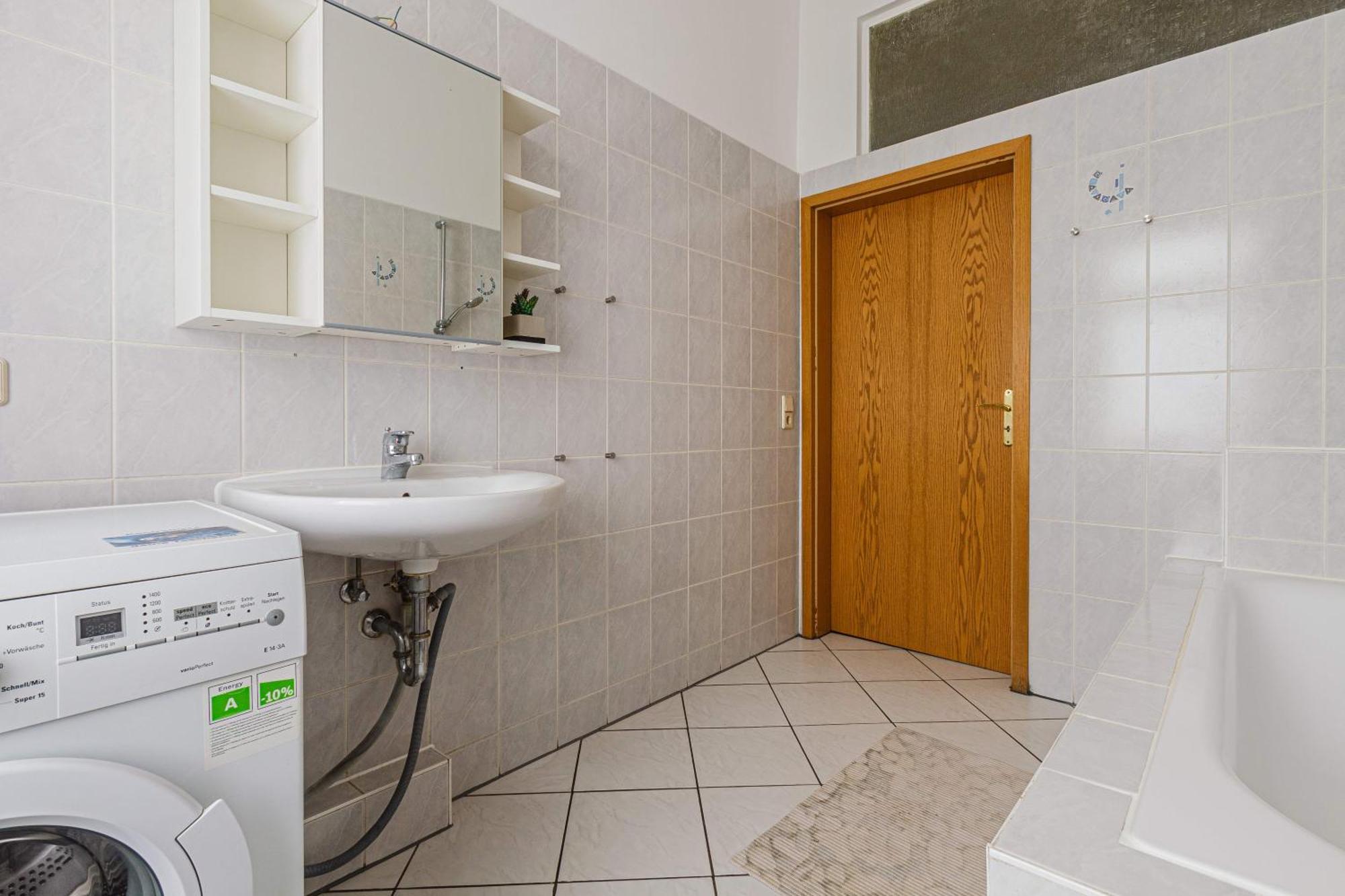 Enjoy Your With Dkn - Mon-sun - Late Night Check-in - Multilanguage - Near Railway Station - Witamy Serdecznie Apartment Leipzig