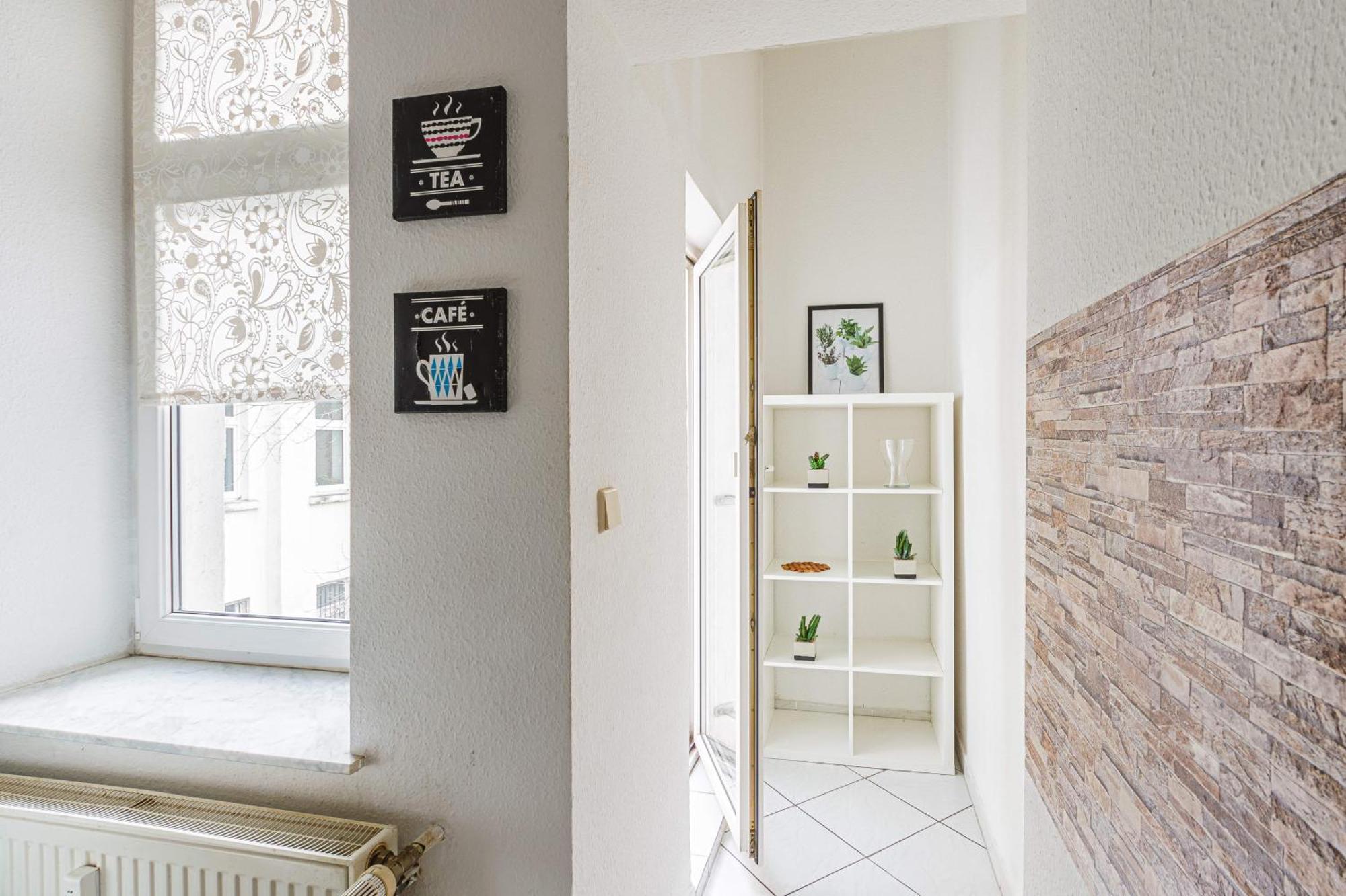 Enjoy Your With Dkn - Mon-sun - Late Night Check-in - Multilanguage - Near Railway Station - Witamy Serdecznie Apartment Leipzig