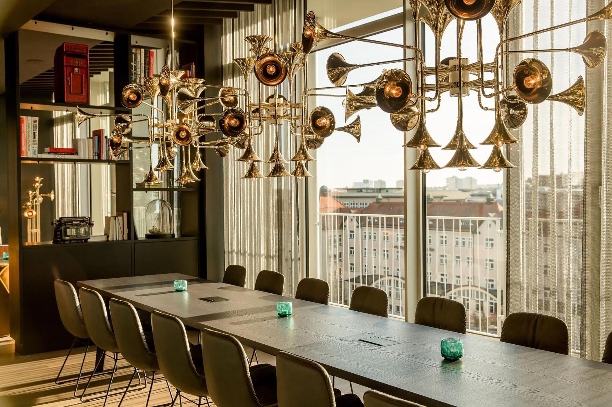 One Leipzig-post Hotel 3*