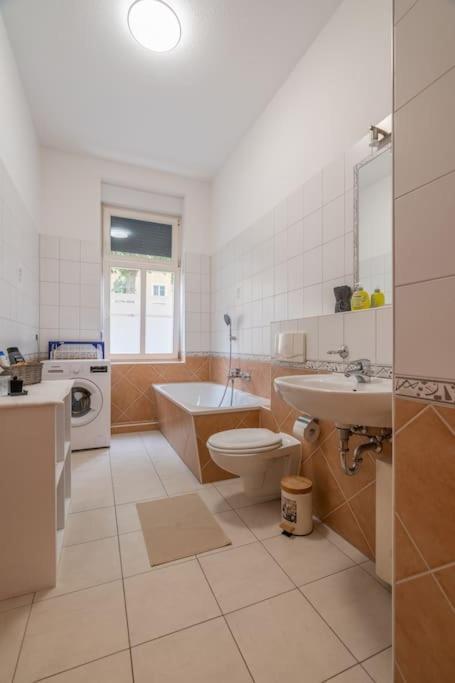Appartement Zentrales Gemuetliches In Der Suedvorstadt Leipzig