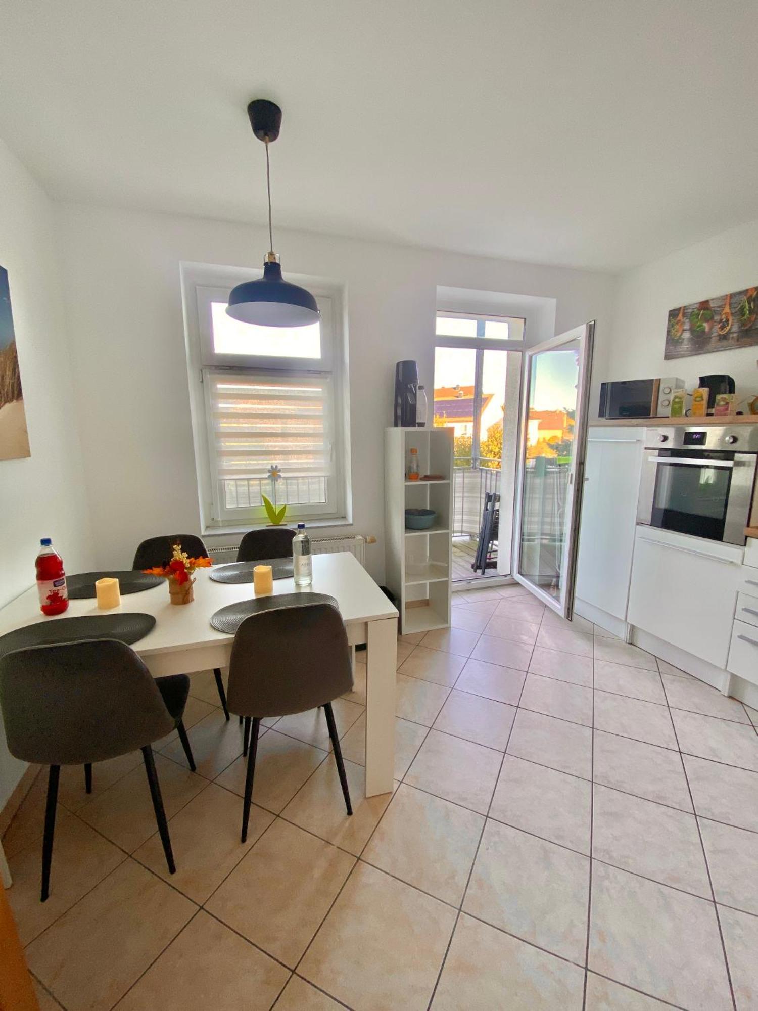 Appartement Schoene 3-zimmer Monteurswohnung Im Sueden Von Eg