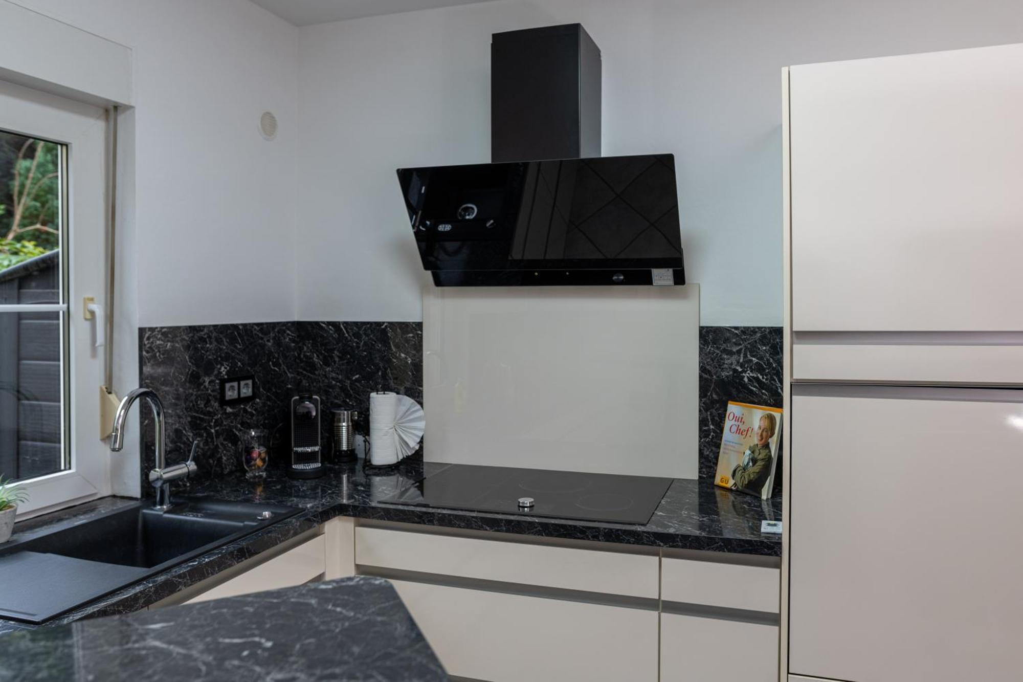 Holiday home Ganzes In Mit Garage Und Fussbodenheizung *