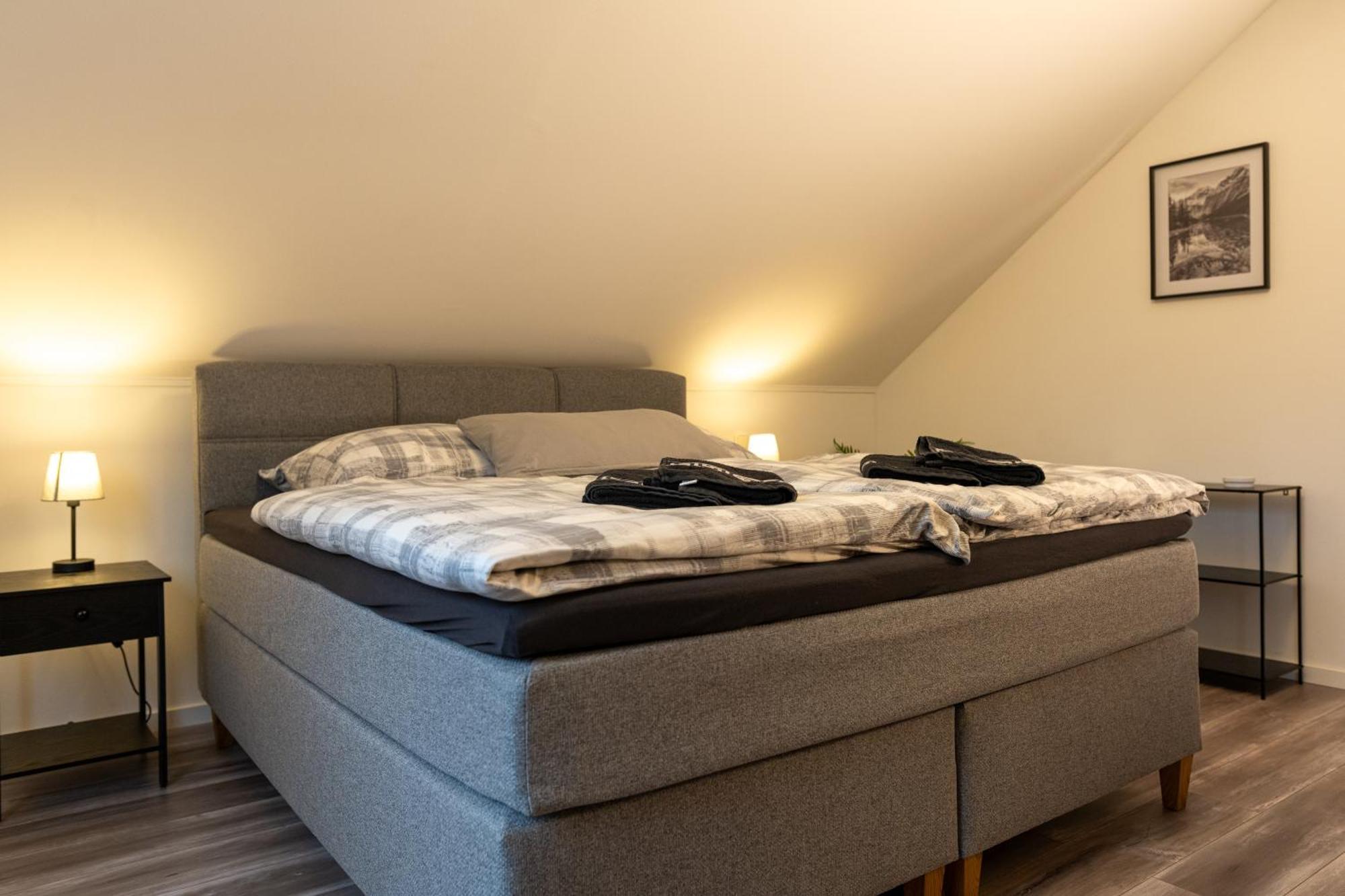 Holiday home Ganzes In Mit Garage Und Fussbodenheizung