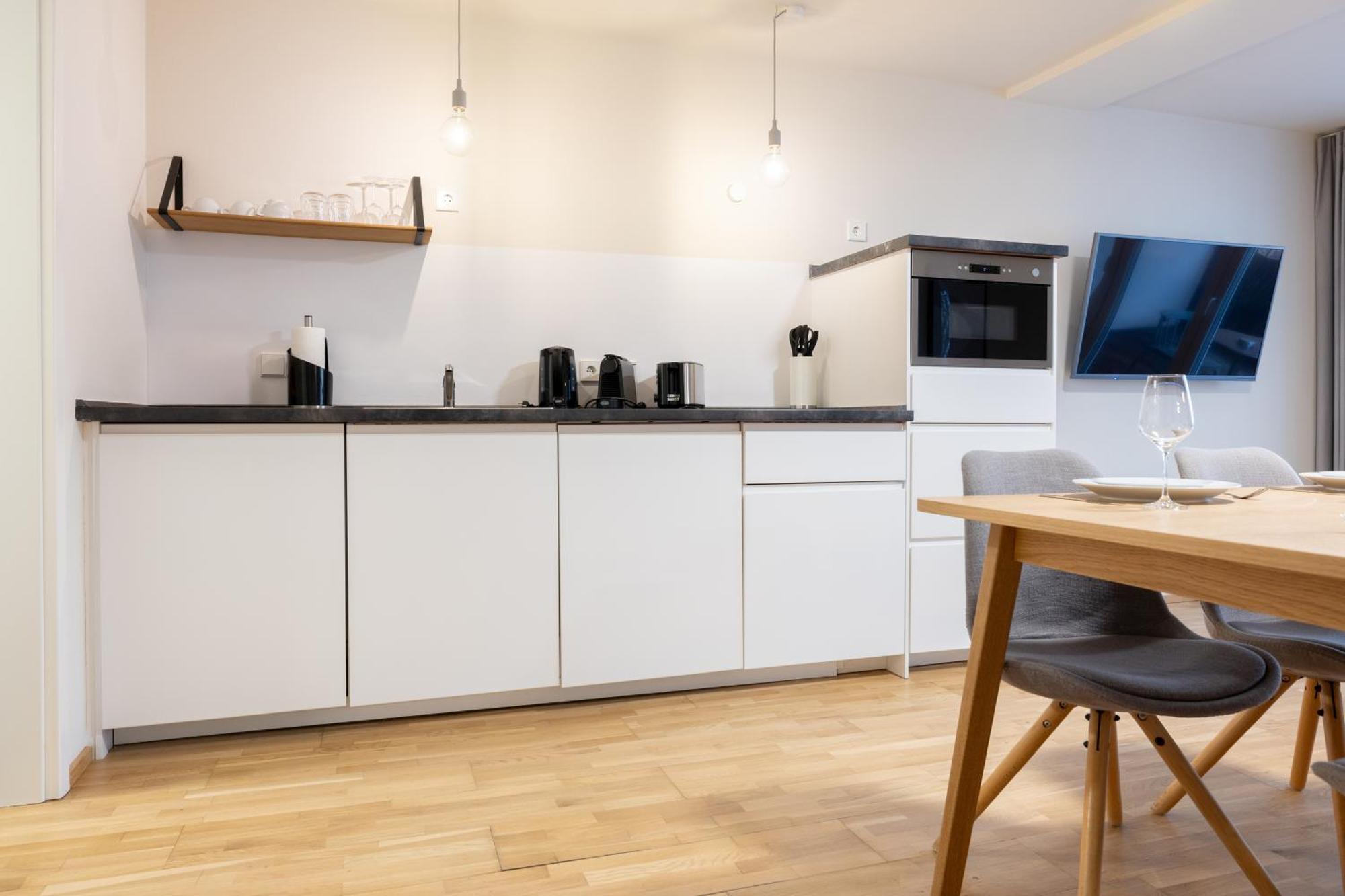Appart hôtel Bright Zentrum-west Stadion - Neueroeffnung - New Opening *